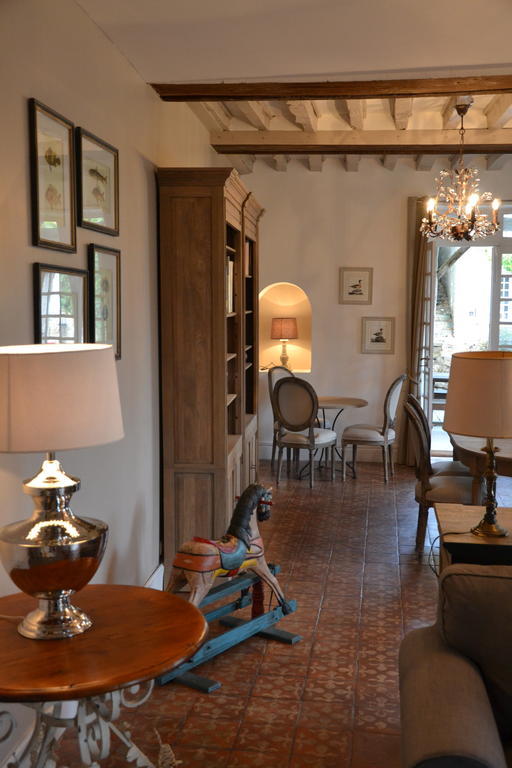 Les Hautes Sources - Esprit De France Menilles Екстер'єр фото